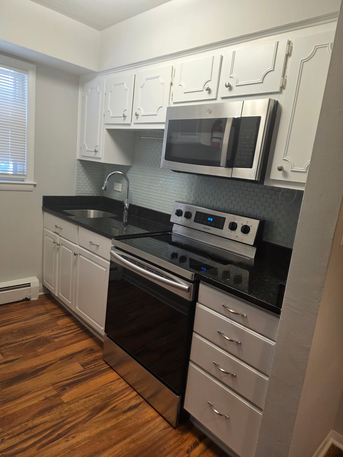 6046 West Pershing Road - 8