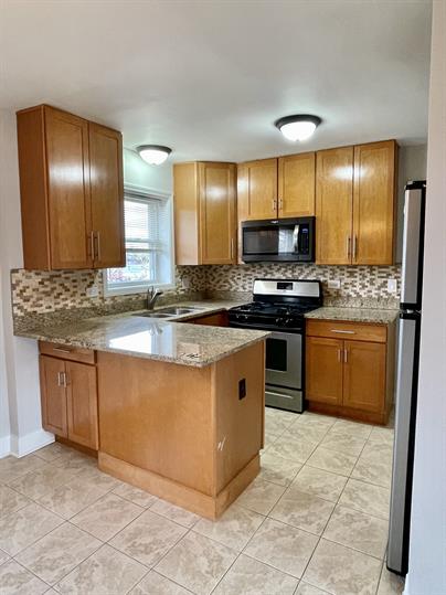 301 Bluff Avenue - 3W
