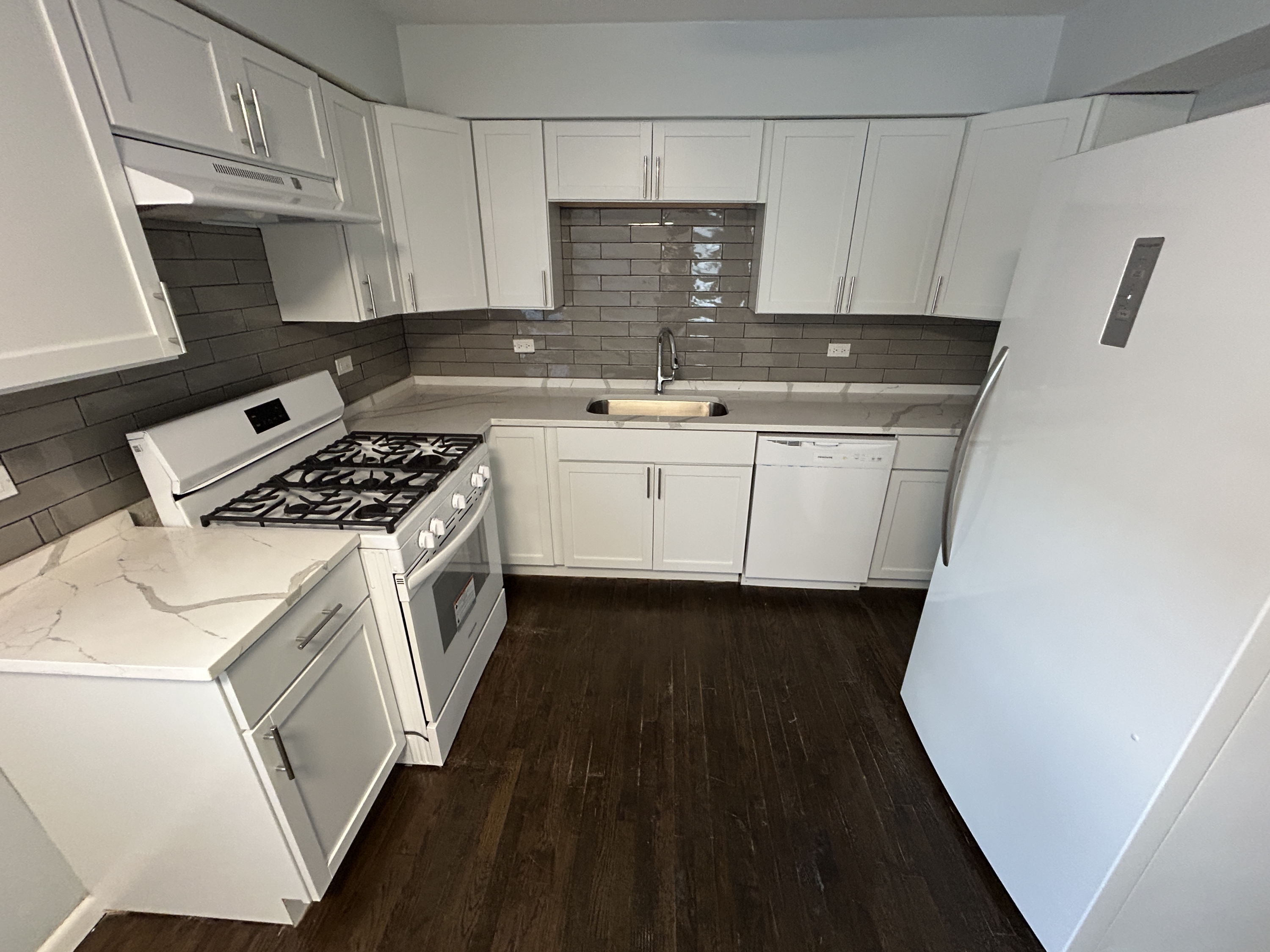 1220 Marengo Avenue - 1