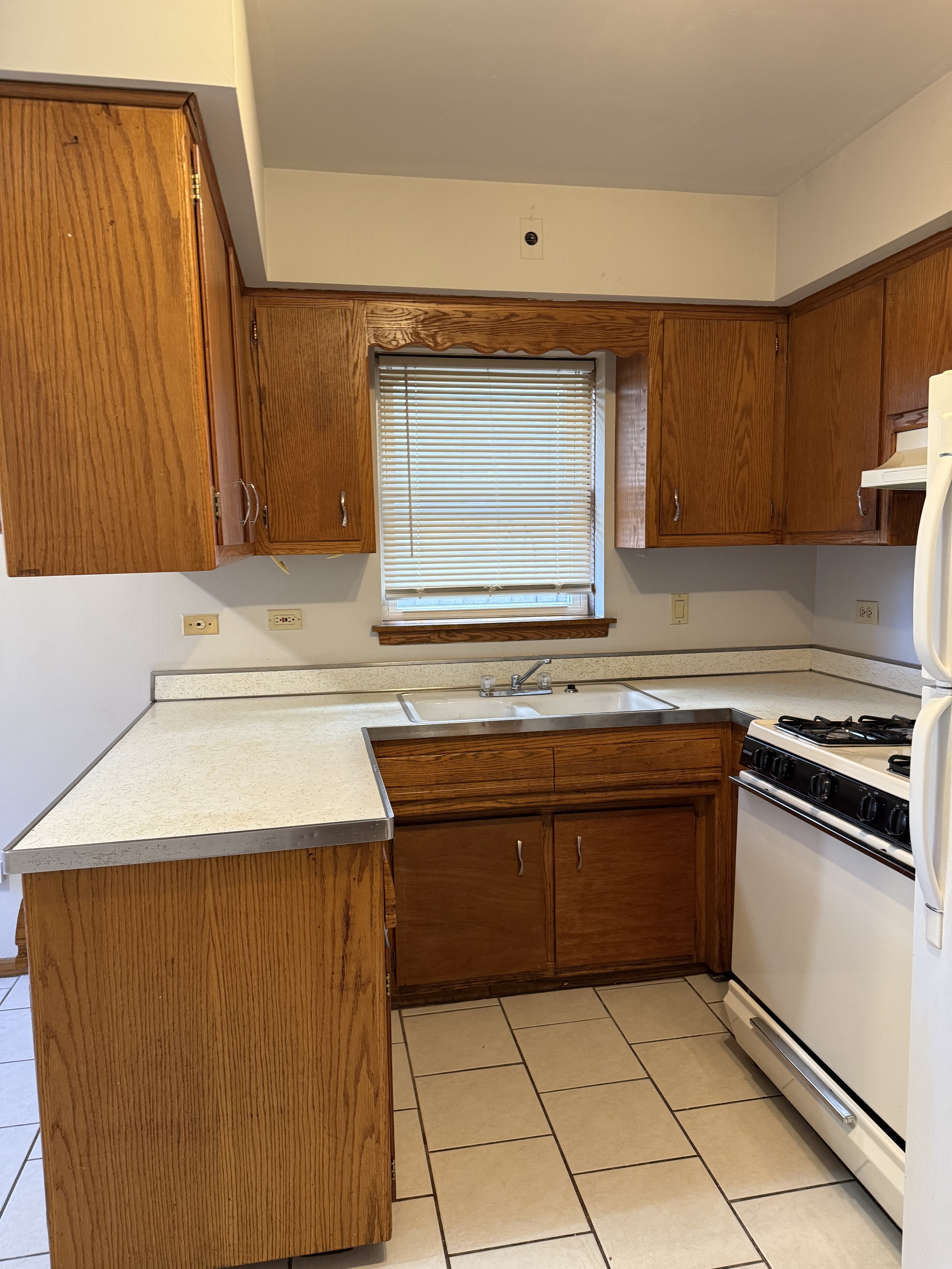 1823 South Harlem Avenue - 1R